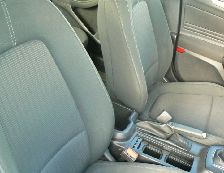 Ford Focus Kombi 999,0 92 kw