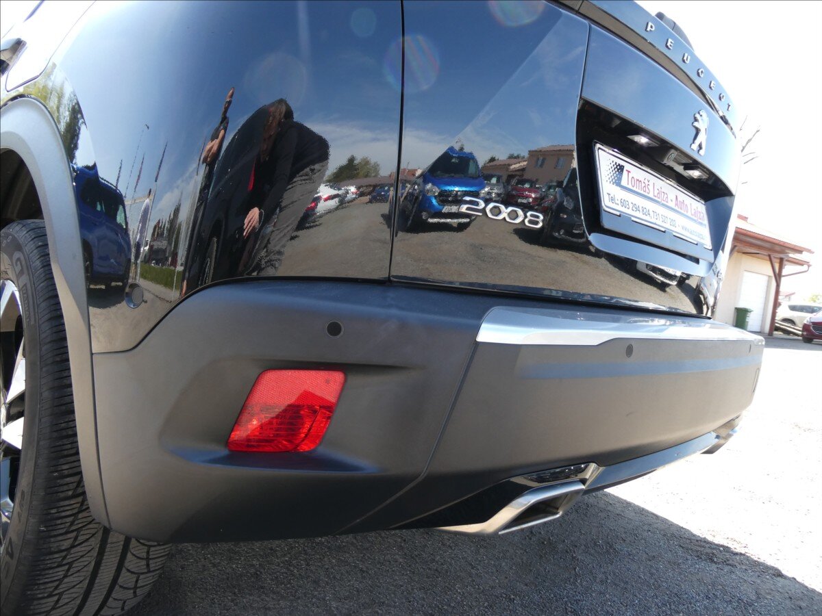 Peugeot 2008 SUV / Terénní 1,2 l 96 kw