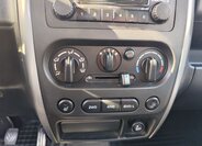 Suzuki Jimny SUV 1,3 l 63 kw