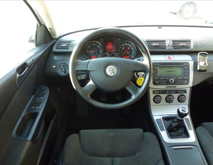 Volkswagen Passat 30