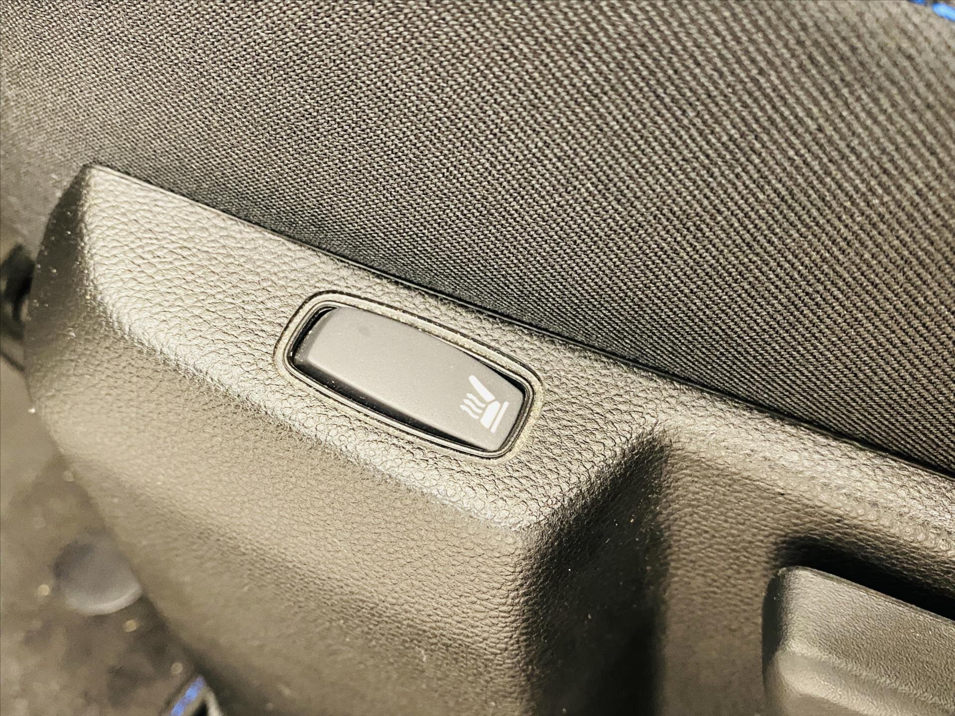 Dacia Duster SUV 999,0 67 kw