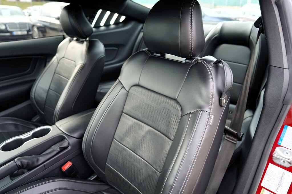 Ford Mustang Kupé 2,3 l 265 kw