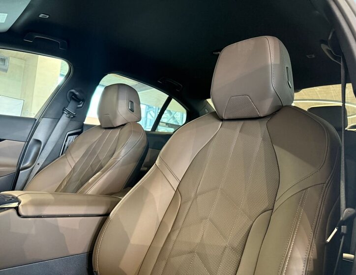 BMW Řada 5 Sedan / Limuzína 3,0 l 360 kw