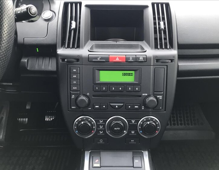 Land Rover Freelander SUV / Terénní 2,2 l 112 kw