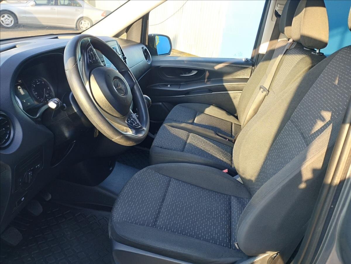 Mercedes-Benz Vito MPV 1,8 l 100 kw