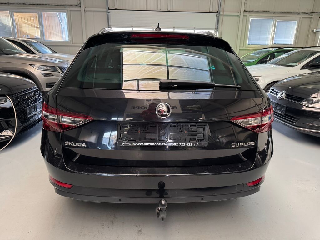 Škoda Superb Kombi 2,0 l 140 kw