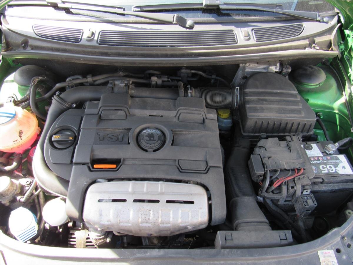 Škoda Fabia Hatchback 1,4 l 132 kw