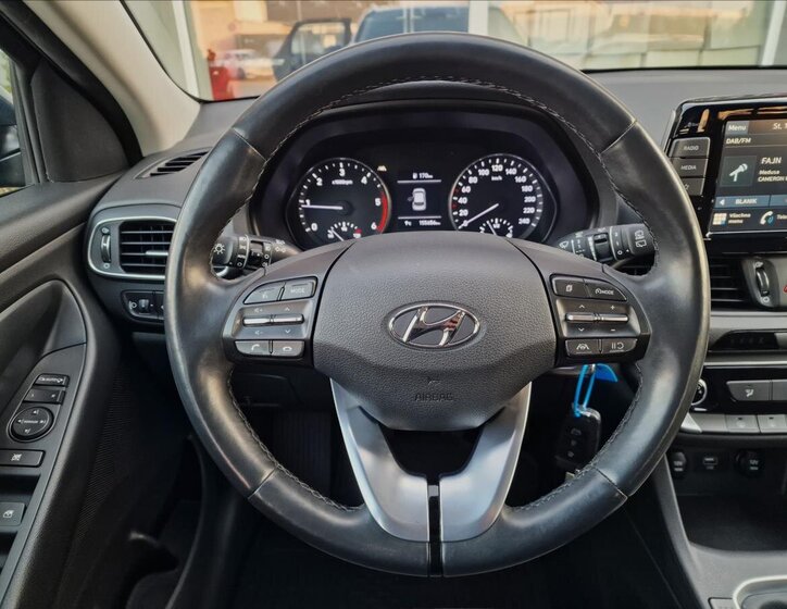 Hyundai i30 Kombi 1,6 l 85 kw