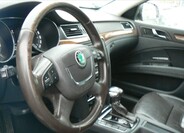 Škoda Superb 9