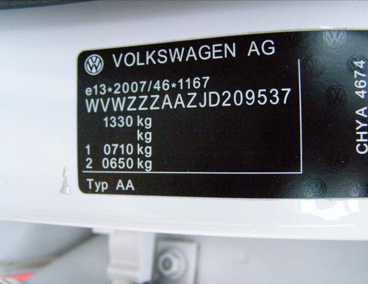 Volkswagen up! Hatchback 999,0 44 kw