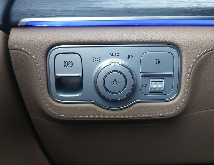 Mercedes-Benz GLE SUV 3,0 l 270 kw