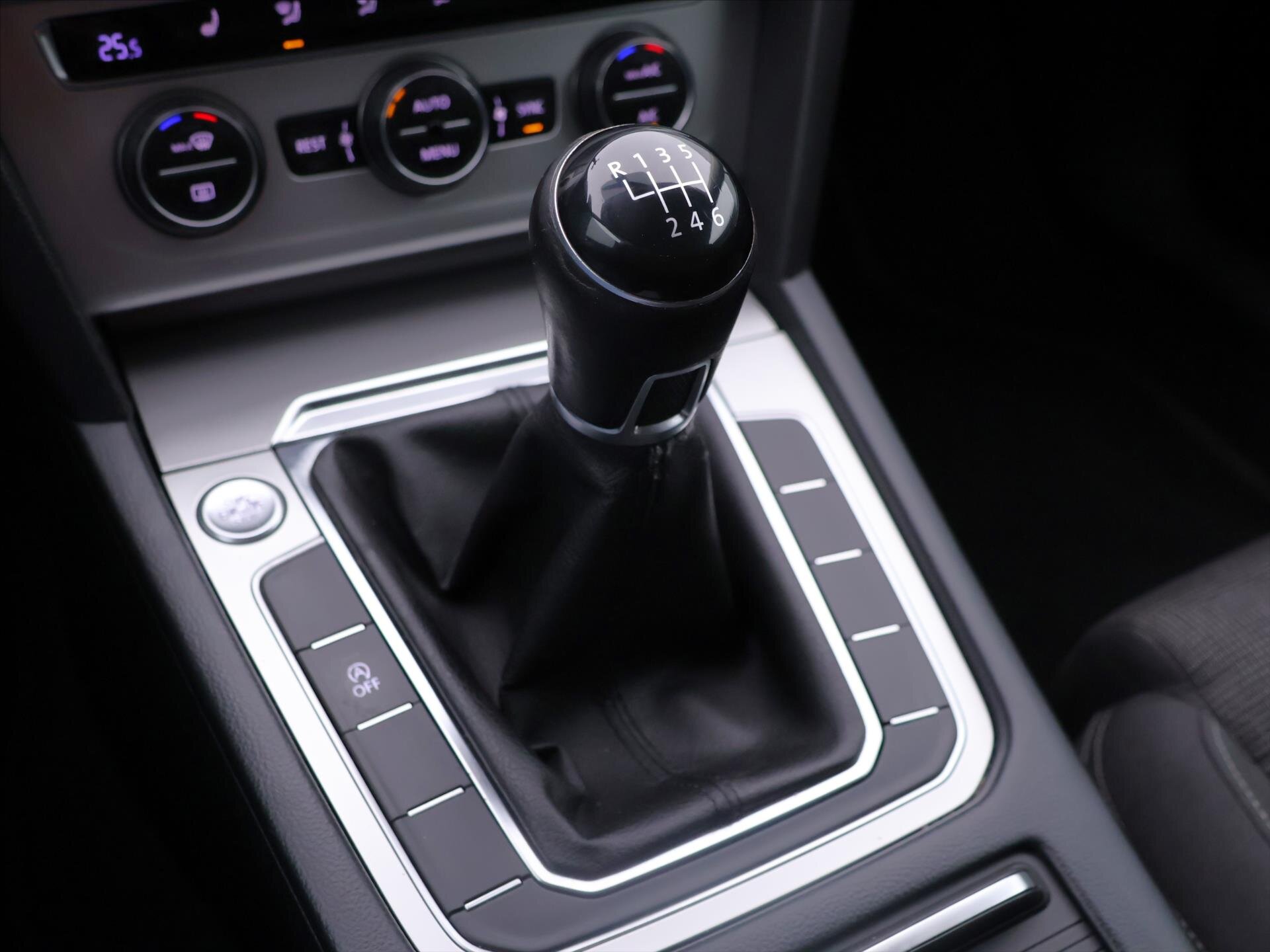 Volkswagen Passat Kombi 2,0 l 110 kw