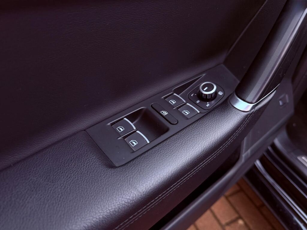 Volkswagen Passat Sedan / Limuzína 2,0 l 130 kw