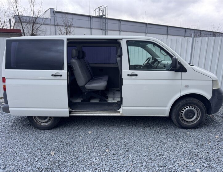 Volkswagen Transporter Kombi 1,9 l 90 kw