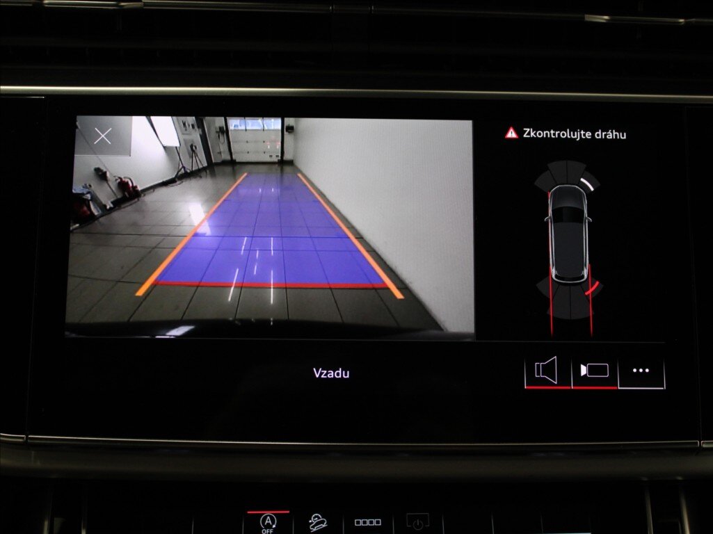 Audi Q7 SUV / Terénní 3,0 l 210 kw