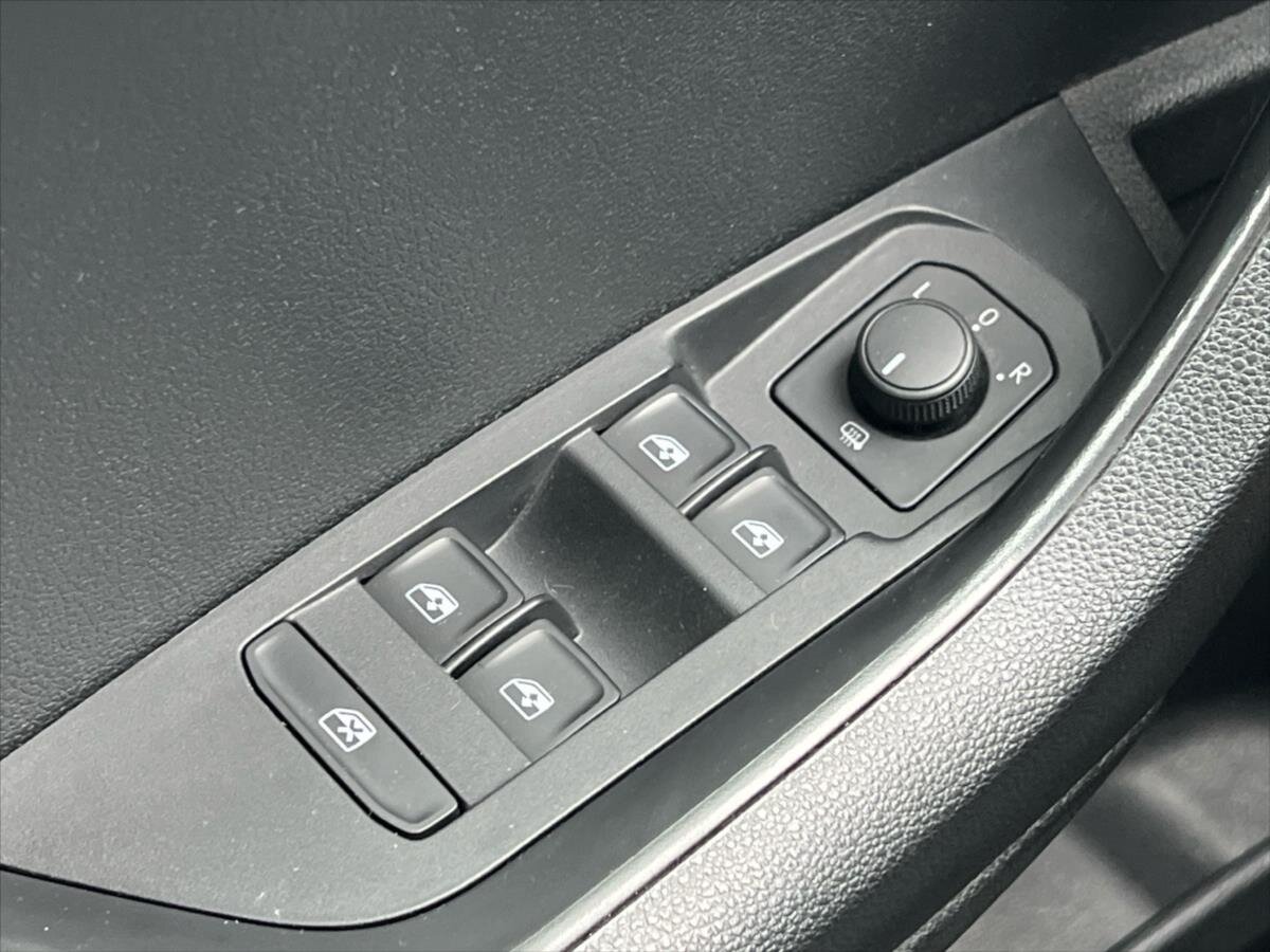 Škoda Karoq SUV / Terénní 2,0 l 110 kw