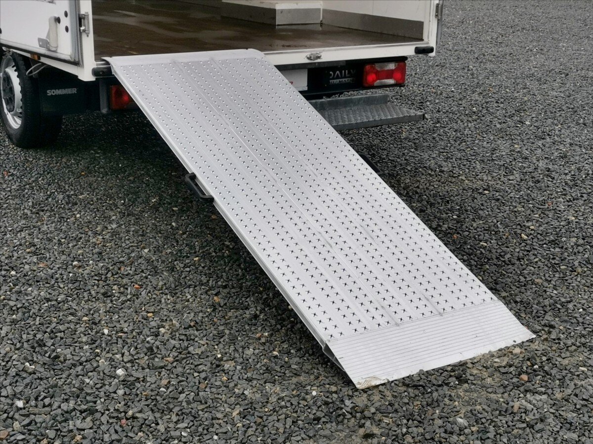 Iveco Daily Skříň 2,3 l 100 kw