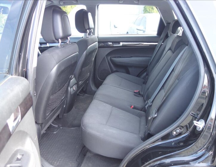 KIA Sorento SUV / Terénní 2,2 l 145 kw