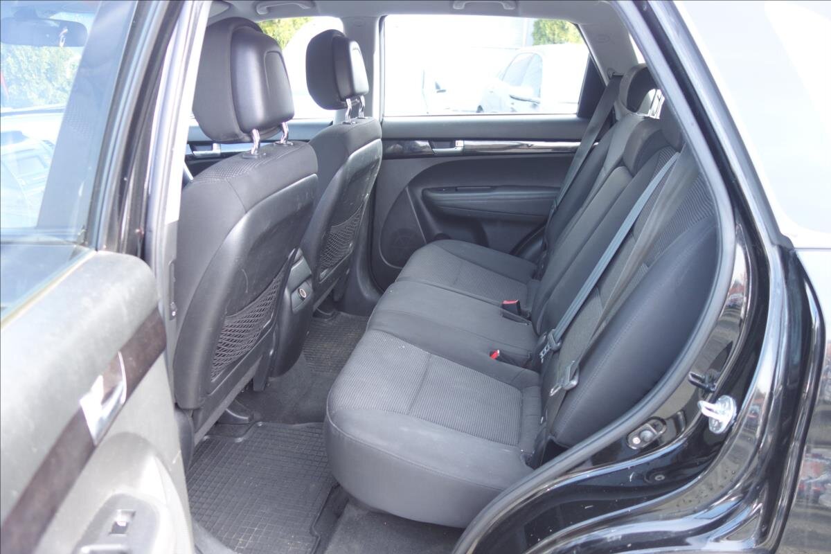 KIA Sorento SUV / Terénní 2,2 l 145 kw
