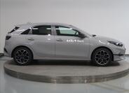 KIA Ceed 8