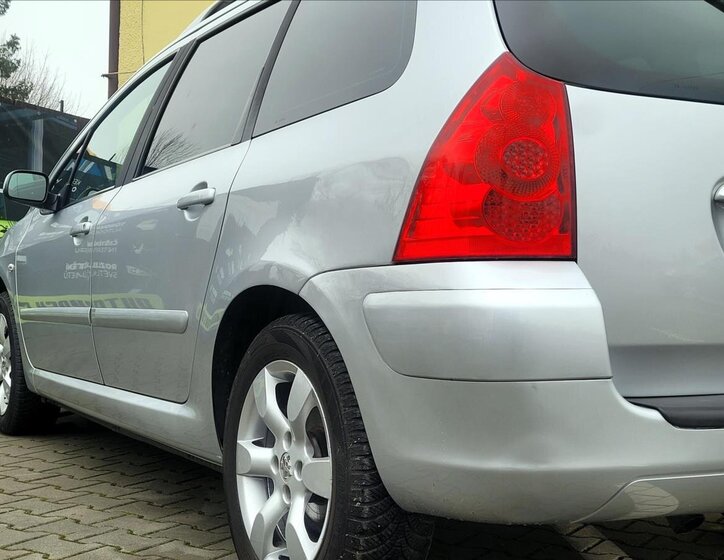 Peugeot 307 Kombi 1,6 l 80 kw