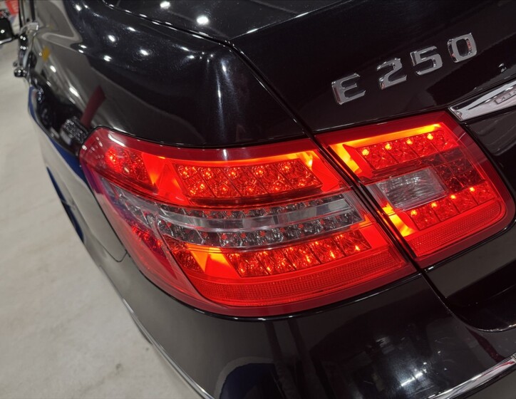 Mercedes-Benz Třídy E 4