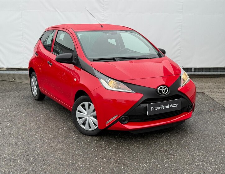 Toyota Aygo Hatchback 998,0 51 kw