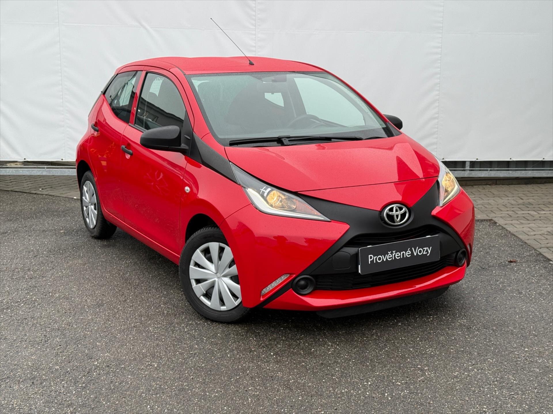 Toyota Aygo Hatchback 998,0 51 kw