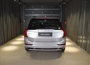 Volvo XC90 SUV / Terénní 2,0 l 228 kw