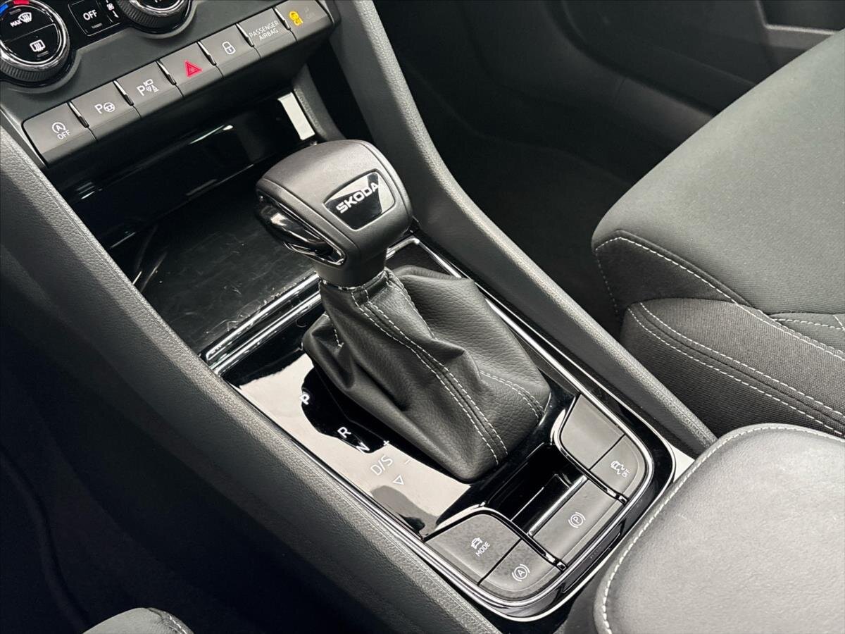 Škoda Karoq SUV / Terénní 1,5 l 110 kw