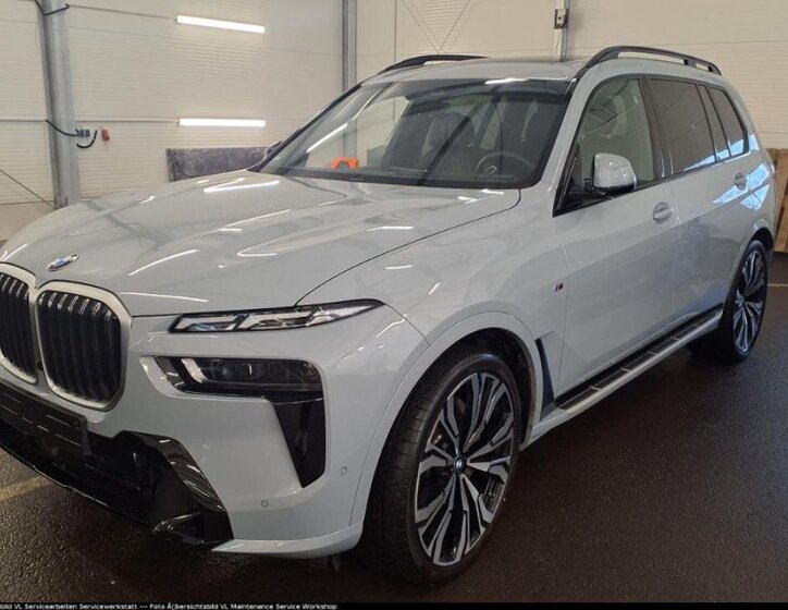 BMW X7 SUV / Terénní 3,0 l 259 kw