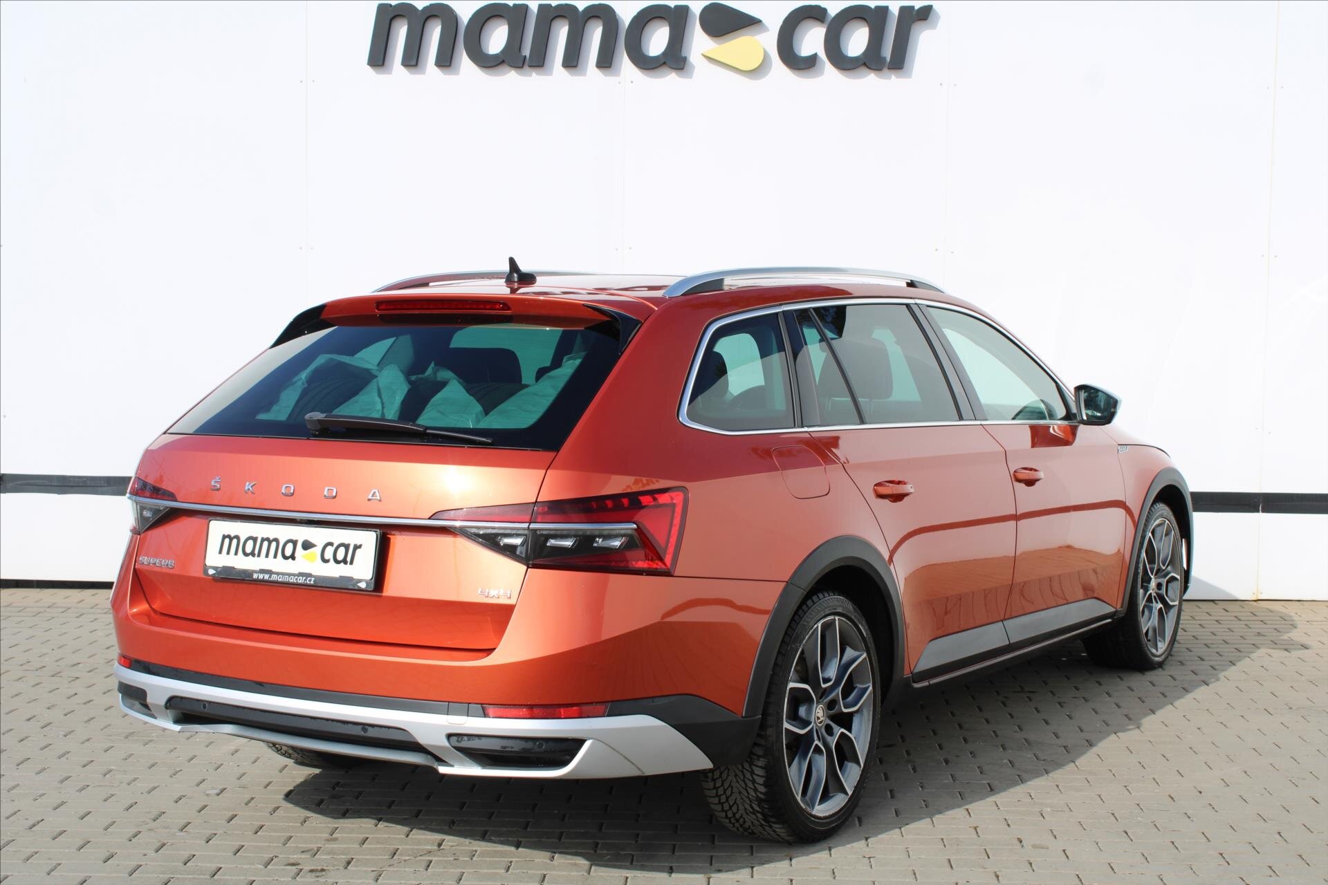 Škoda Superb Kombi 2,0 l 140 kw