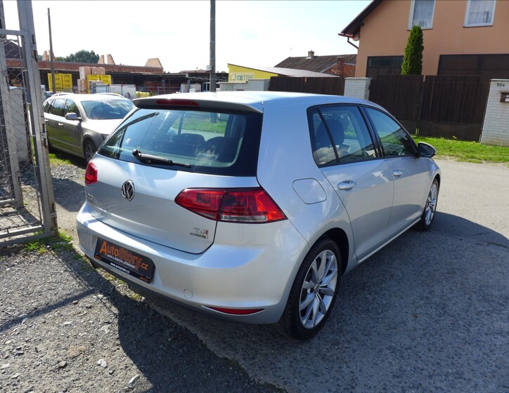 Volkswagen Golf 6