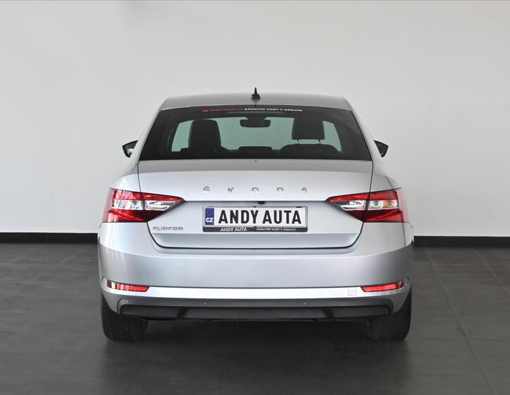 Škoda Superb 4