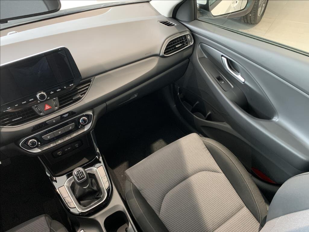 Hyundai i30 Hatchback 1,5 l 70 kw