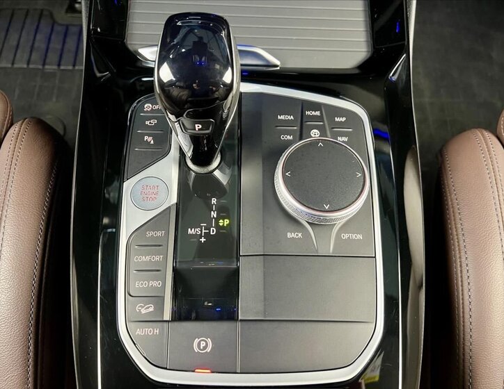 BMW X3 SUV 2,0 l 135 kw