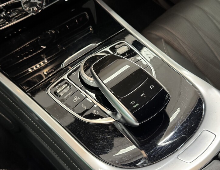 Mercedes-Benz Třídy G 14