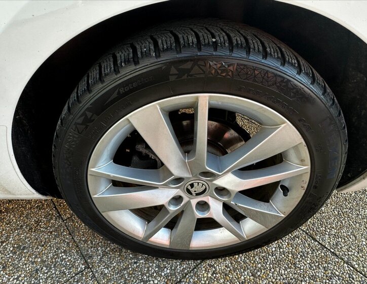 Škoda Octavia Sedan / Limuzína 1,4 l 81 kw