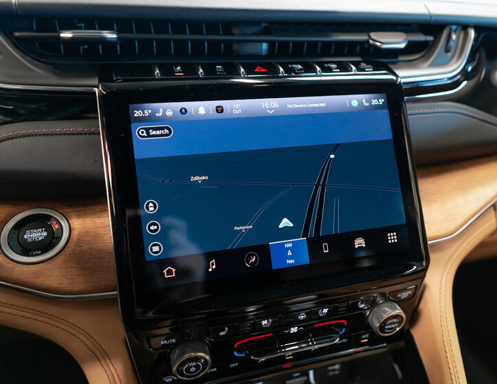 Jeep Grand Cherokee SUV / Terénní 5,7 l 266 kw