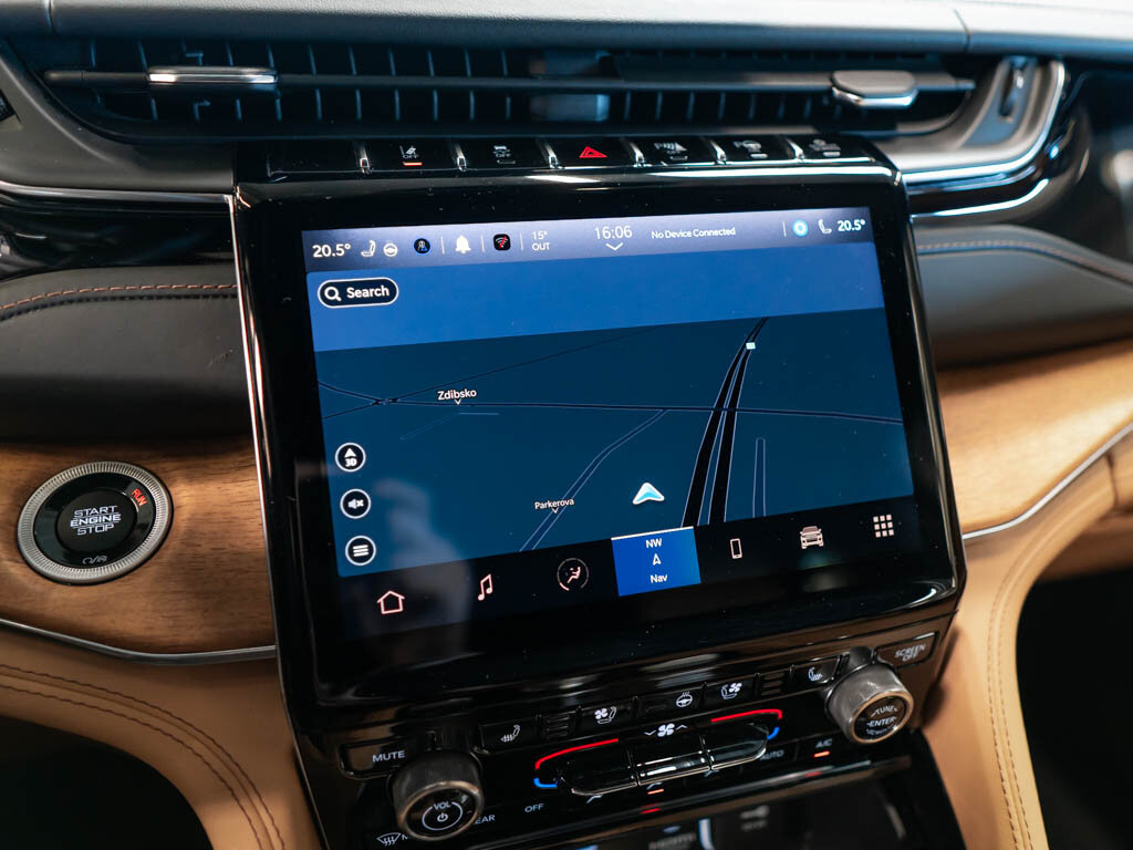 Jeep Grand Cherokee SUV / Terénní 5,7 l 266 kw