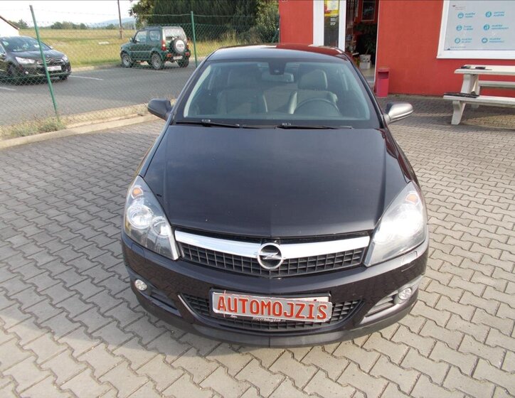 Opel Astra Kupé 1,6 l 132 kw
