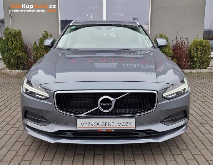 Volvo V90 Kombi 2,0 l 140 kw