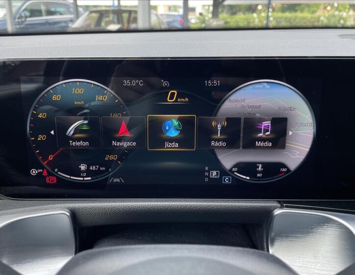 Mercedes-Benz GLB 14