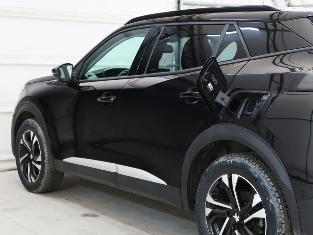 Peugeot 2008 SUV 0,0 100 kw