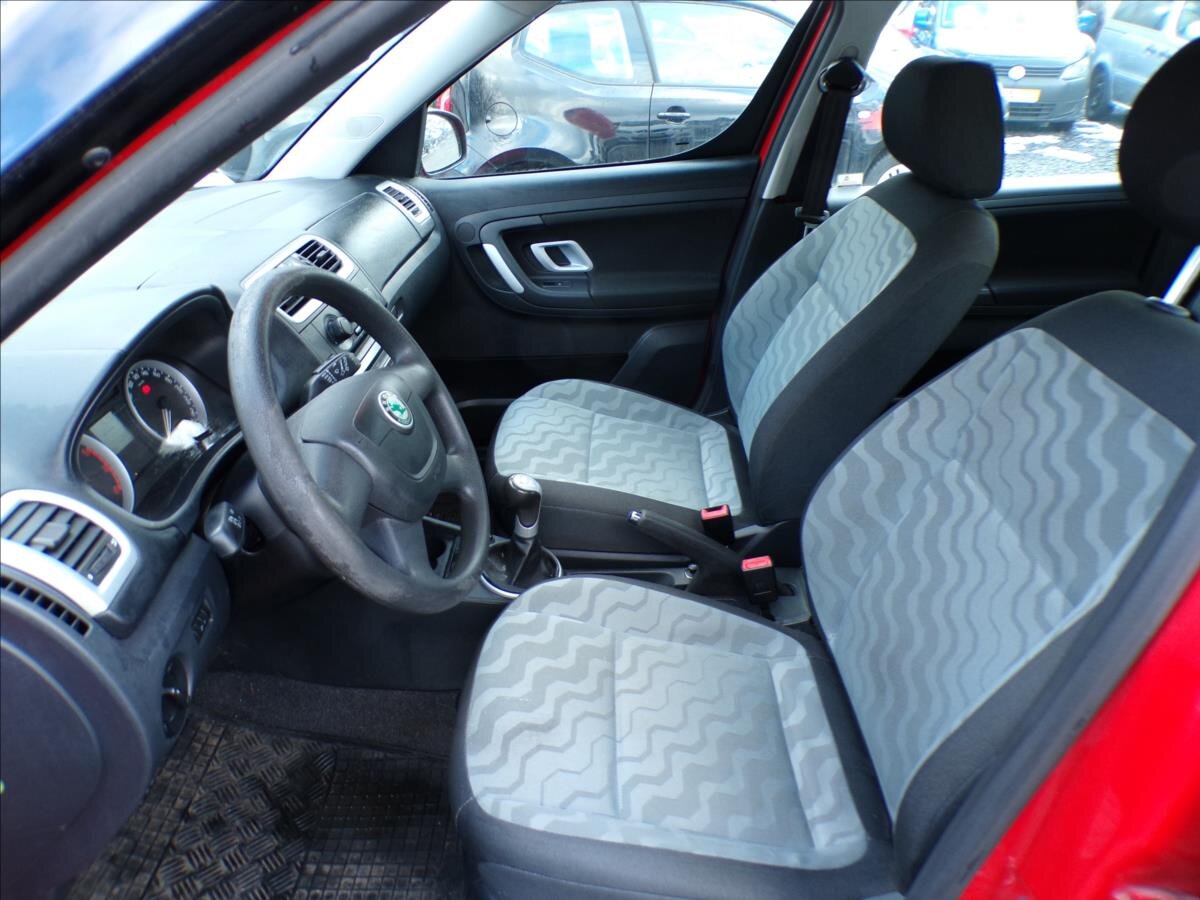 Škoda Roomster Kombi 1,4 l 63 kw