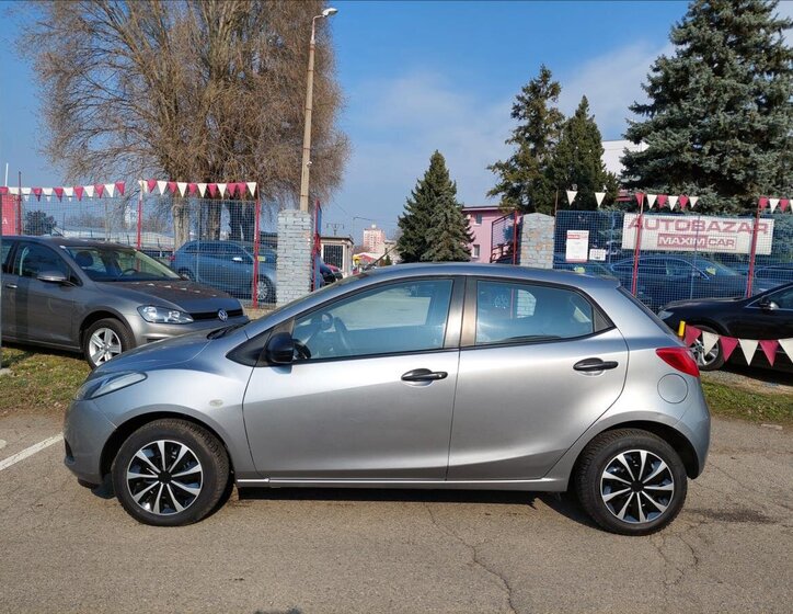 Mazda 2 Hatchback 1,3 l 55 kw