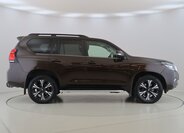 Toyota Land Cruiser 4