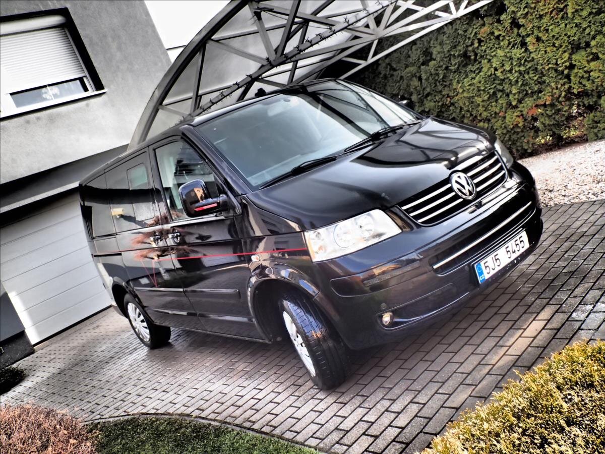 Volkswagen Multivan MPV 2,5 l 128 kw