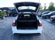 Mercedes-Benz Třídy C 11