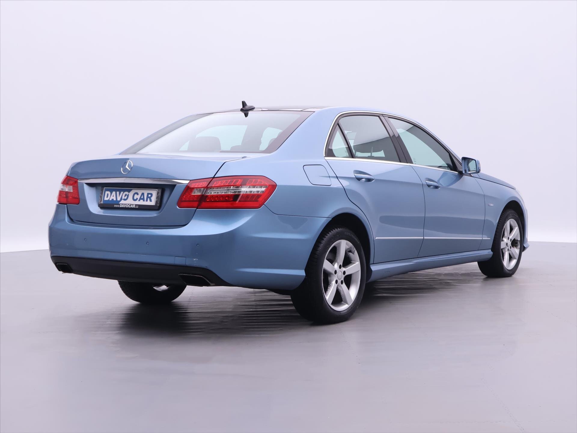 Mercedes-Benz Třídy E Sedan 3,0 l 195 kw